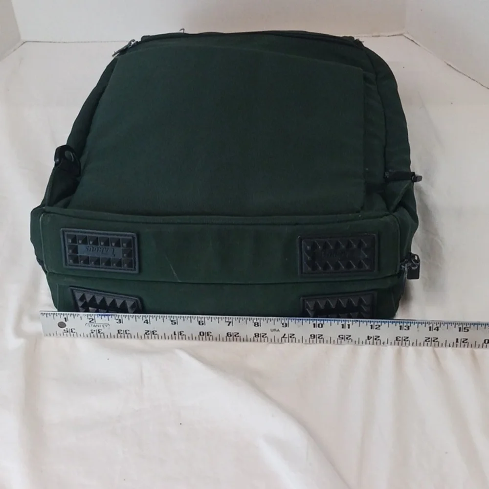 Targus CCB4 Backpack 13